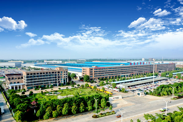 中車城市交通董事長(zhǎng)徐敏生、綠脈汽車執(zhí)行董事何德軍等一